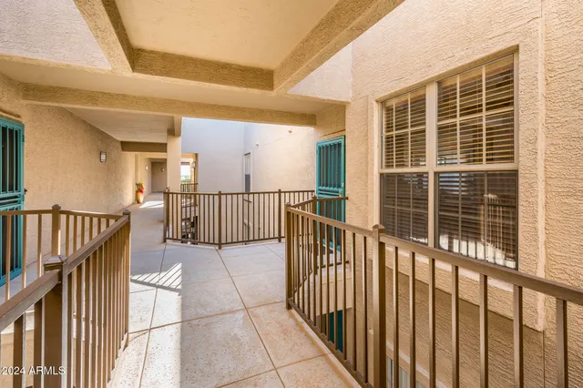 $234,900 | 14950 West Mountain View Boulevard, Unit 1305, Surprise, AZ 85374