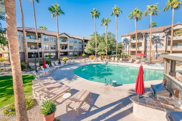 $219,900 | 14950 West Mountain View Boulevard, Unit 1305, Surprise, AZ 85374