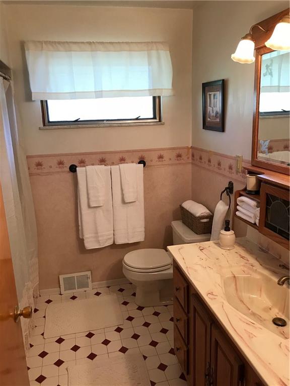 2820 Turner Valley Road McKeesport, PA 15131 - Photo 12 of 24 Gallery Image 12