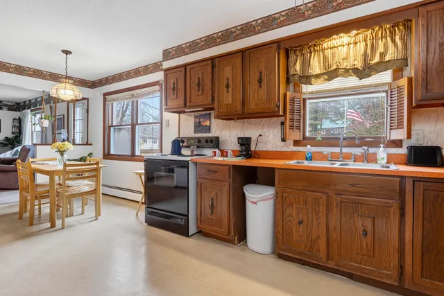 $224,500 | 7 Jodie Avenue, Fairfield, ME 04937