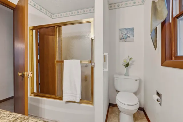 $224,500 | 7 Jodie Avenue, Fairfield, ME 04937