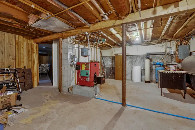 $224,500 | 7 Jodie Avenue, Fairfield, ME 04937