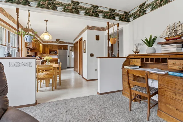 $224,500 | 7 Jodie Avenue, Fairfield, ME 04937