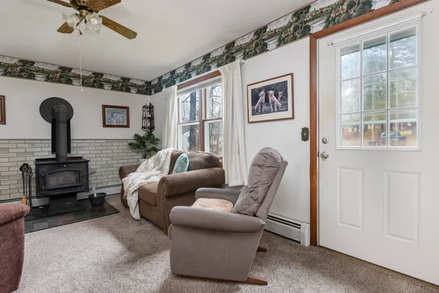 $224,500 | 7 Jodie Avenue, Fairfield, ME 04937