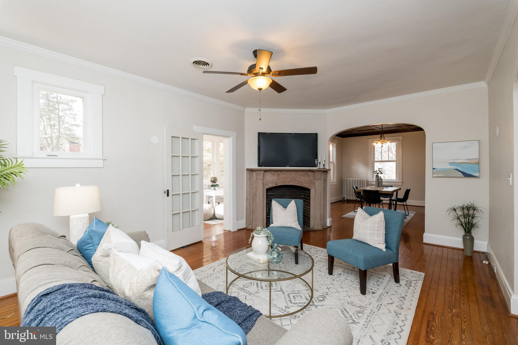 1010 Regester Avenue Baltimore, MD 21239 - Photo 8 of 41 Fireplace is Decorative