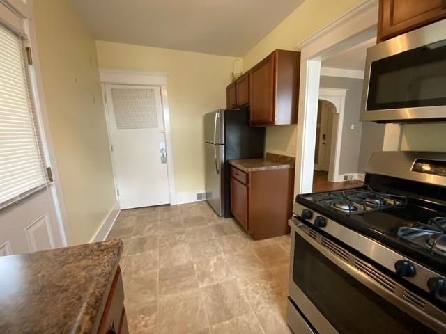 86 Bascom Avenue Pittsburgh, PA 15214 - Photo 9 of 20 Gallery Image 9