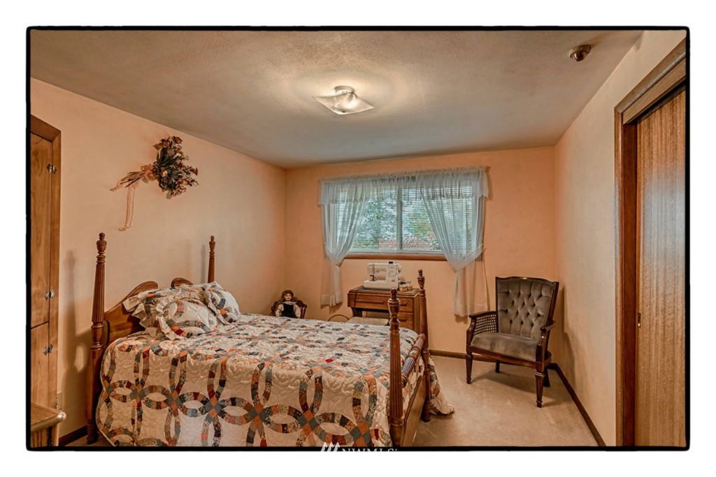 2726 North Laventure Road Mount Vernon, WA 98273 - Photo 13 of 19 Gallery Image 13