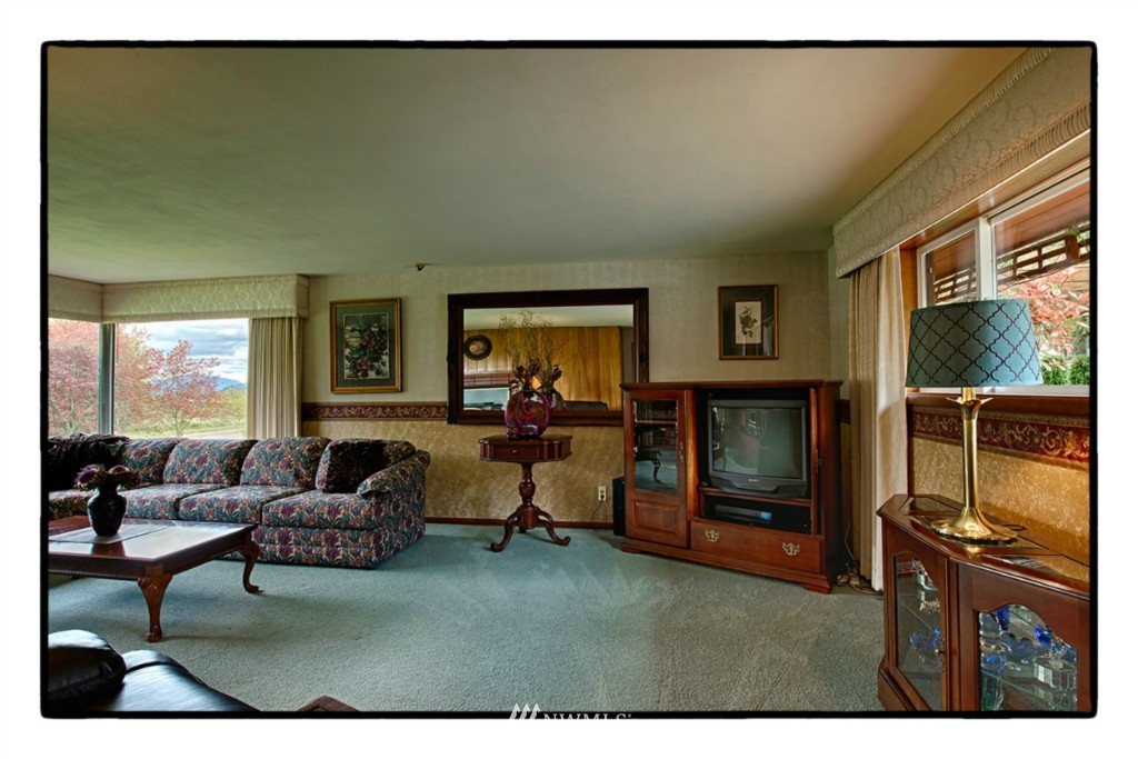 2726 North Laventure Road Mount Vernon, WA 98273 - Photo 8 of 19 Gallery Image 8