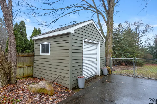 $250,000 | 7775 North 34th Street, Richland, MI 49083