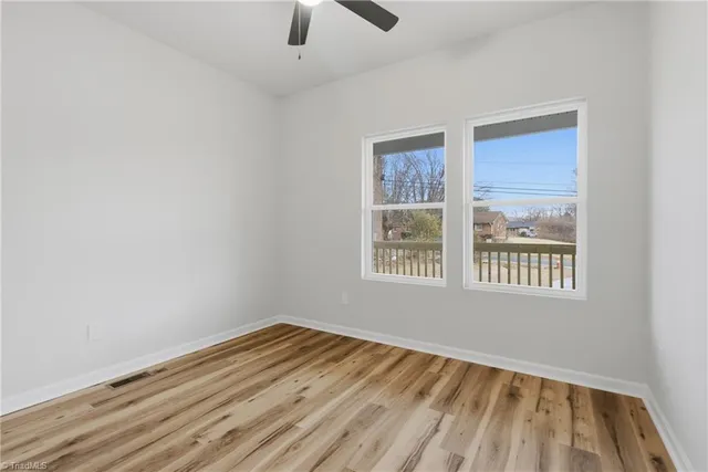 $255,900 | 522 North Beaumont Avenue, Burlington, NC 27217