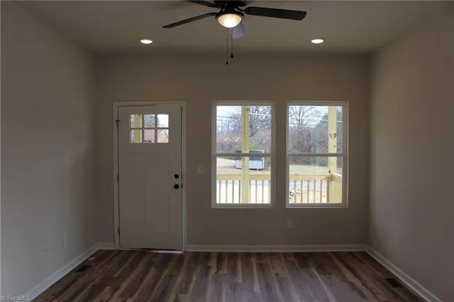 $255,900 | 522 North Beaumont Avenue, Burlington, NC 27217