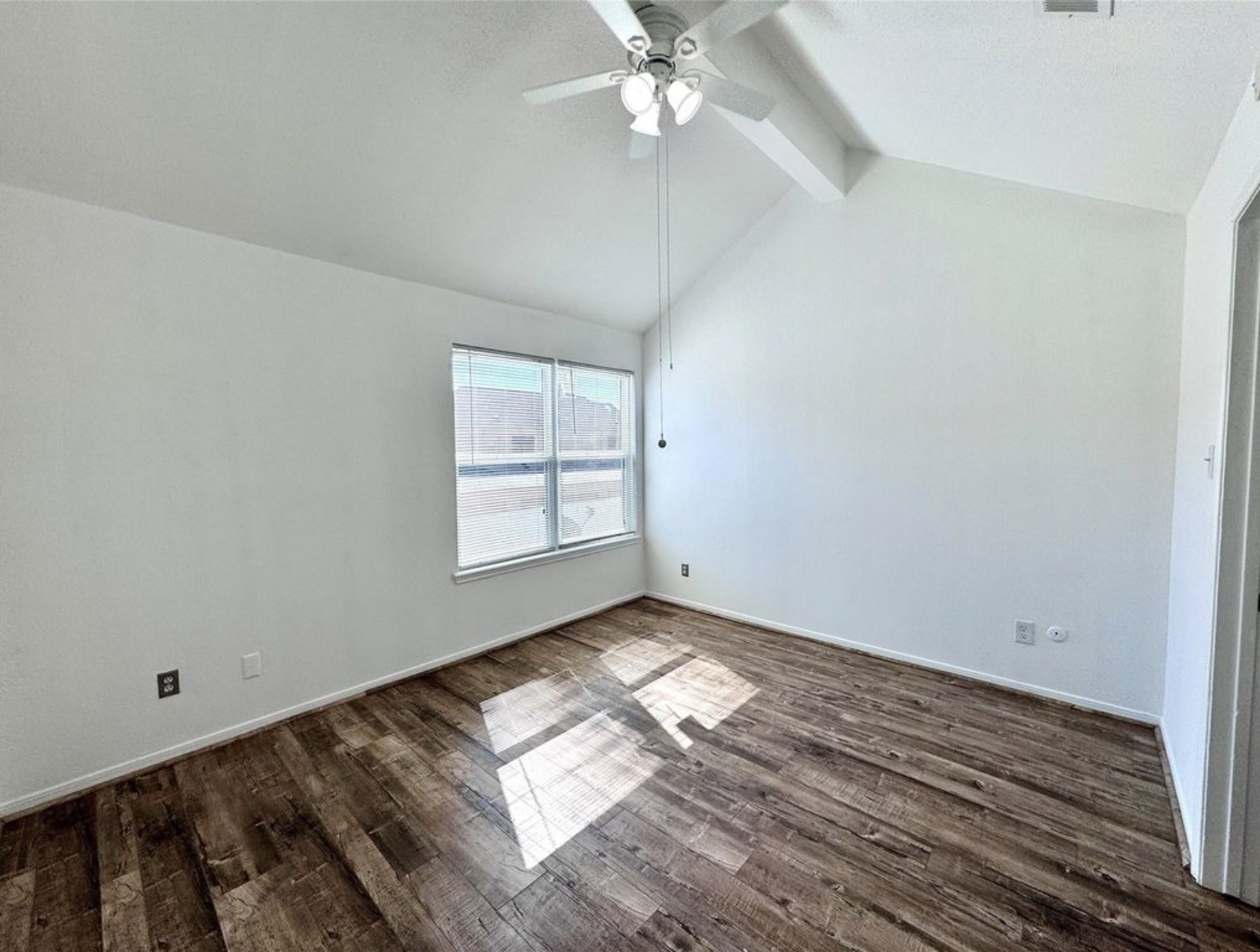 9901 Sharpcrest Street, Unit M6 Houston, TX 77036 - Photo 15 of 24