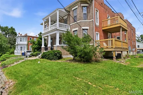 $169,900 | 422 Lake Avenue, Unit 5, St. Louis, MO 63108