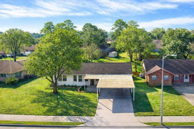 $199,000 | 506 Edgebrook Drive, Houston, TX 77034