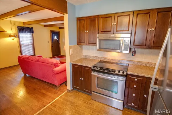 $289,900 | 1707 Cordell Court, Godfrey, IL 62035