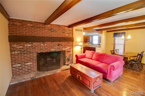 $289,900 | 1707 Cordell Court, Godfrey, IL 62035