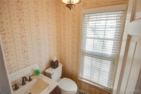 $289,900 | 1707 Cordell Court, Godfrey, IL 62035