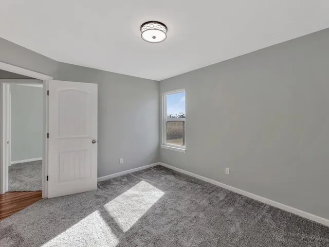 $260,000 | 5518 South Victoria Court, Wichita, KS 67216