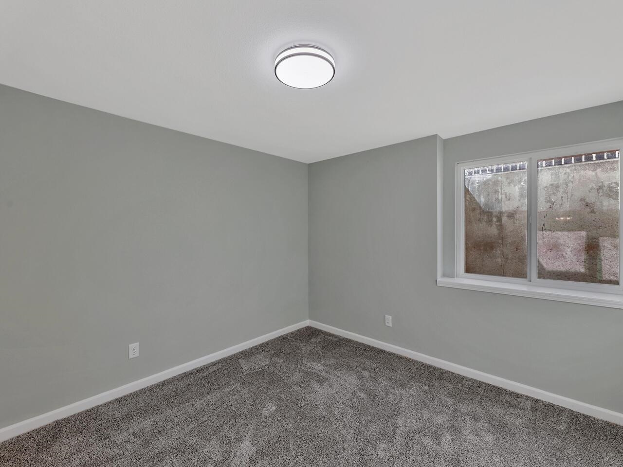 5518 South Victoria Court Wichita, KS 67216 - Photo 20 of 35