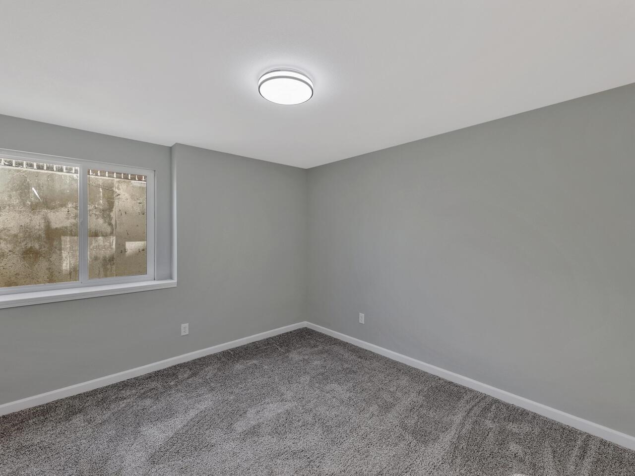 5518 South Victoria Court Wichita, KS 67216 - Photo 22 of 35