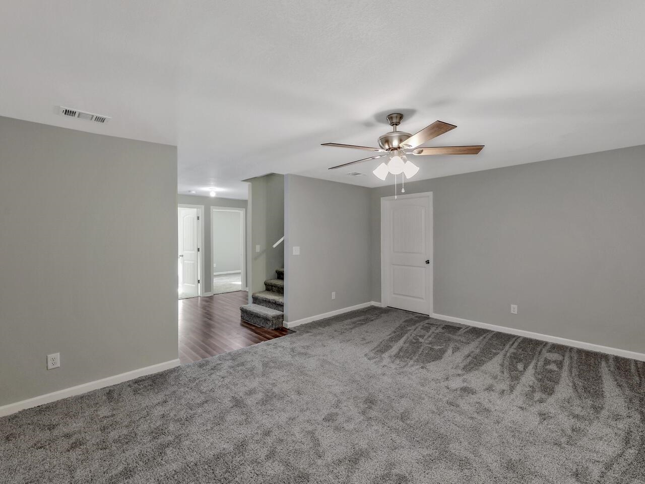 5518 South Victoria Court Wichita, KS 67216 - Photo 26 of 35