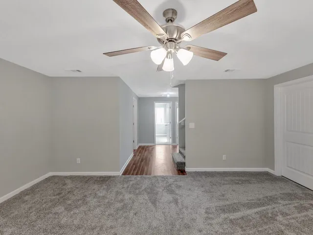 $260,000 | 5518 South Victoria Court, Wichita, KS 67216