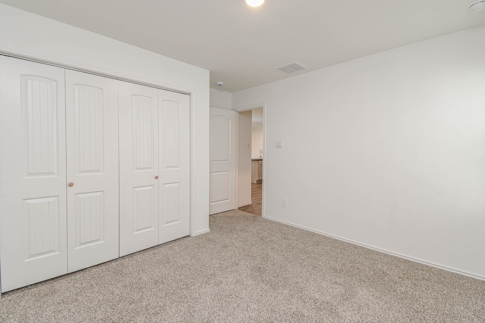 5423 Wyndham Ridge Ln Spring Spring, TX 77373 - Photo 20 of 23 a view of an empty room and entryway