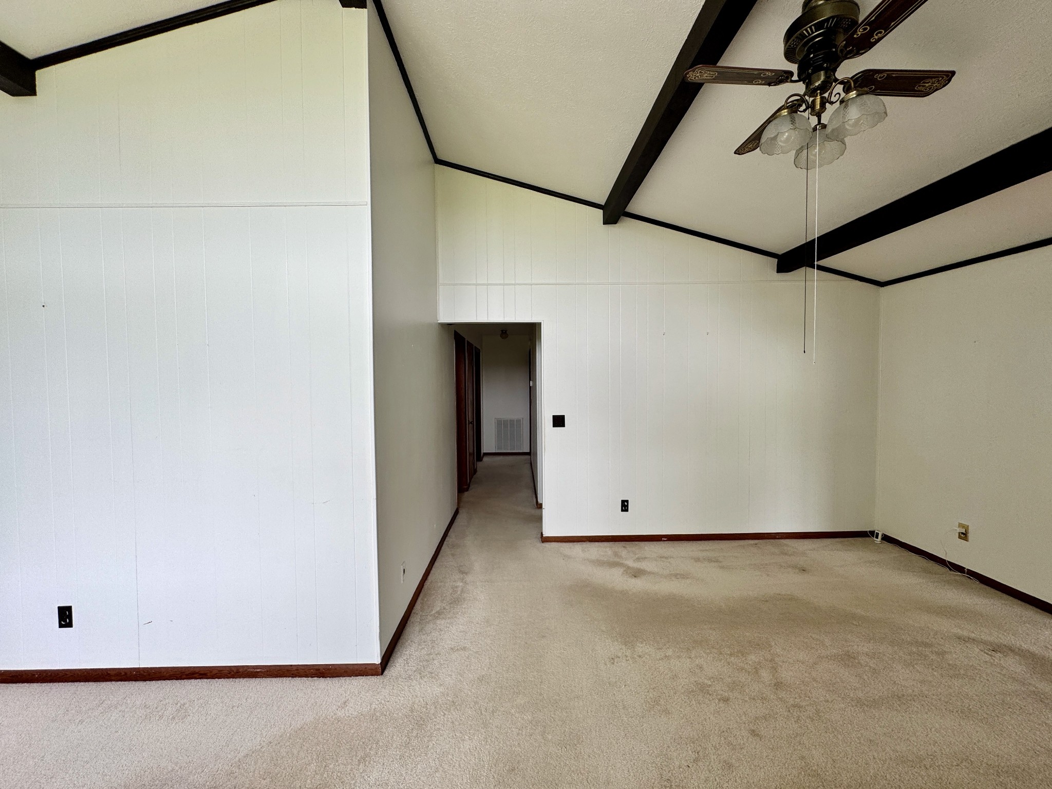 1039 Old Martha Washington Road Clarkrange, TN 38553 - Photo 15 of 49