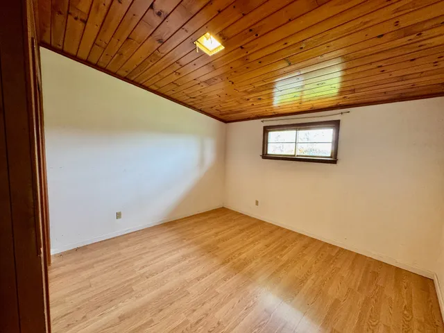 $219,000 | 1039 Old Martha Washington Road, Clarkrange, TN 38553