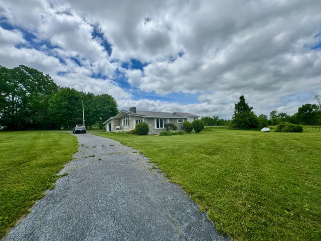 $219,000 | 1039 Old Martha Washington Road, Clarkrange, TN 38553