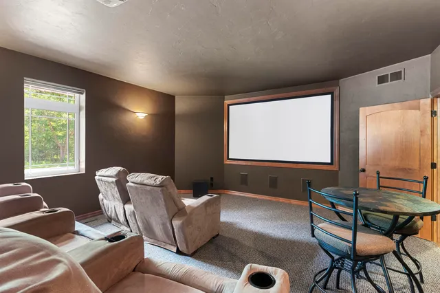 $724,900 | 6149 Kawula Lane, Sobieski, WI 54171