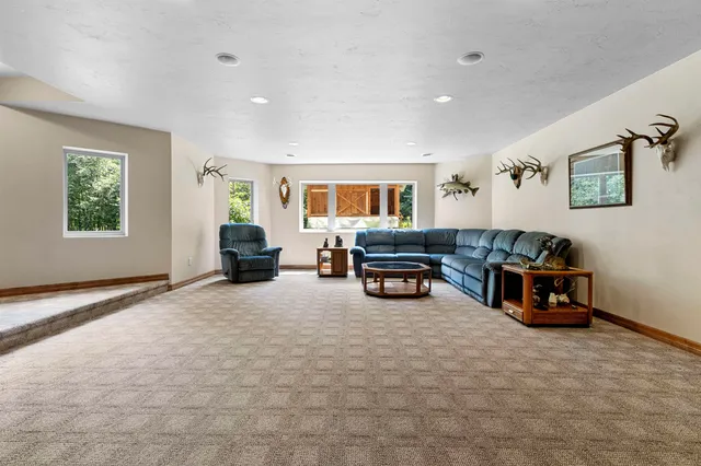 $724,900 | 6149 Kawula Lane, Sobieski, WI 54171