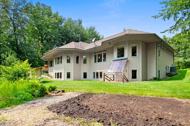 $724,900 | 6149 Kawula Lane, Sobieski, WI 54171