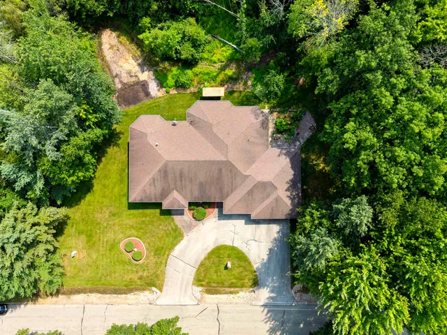 $724,900 | 6149 Kawula Lane, Sobieski, WI 54171