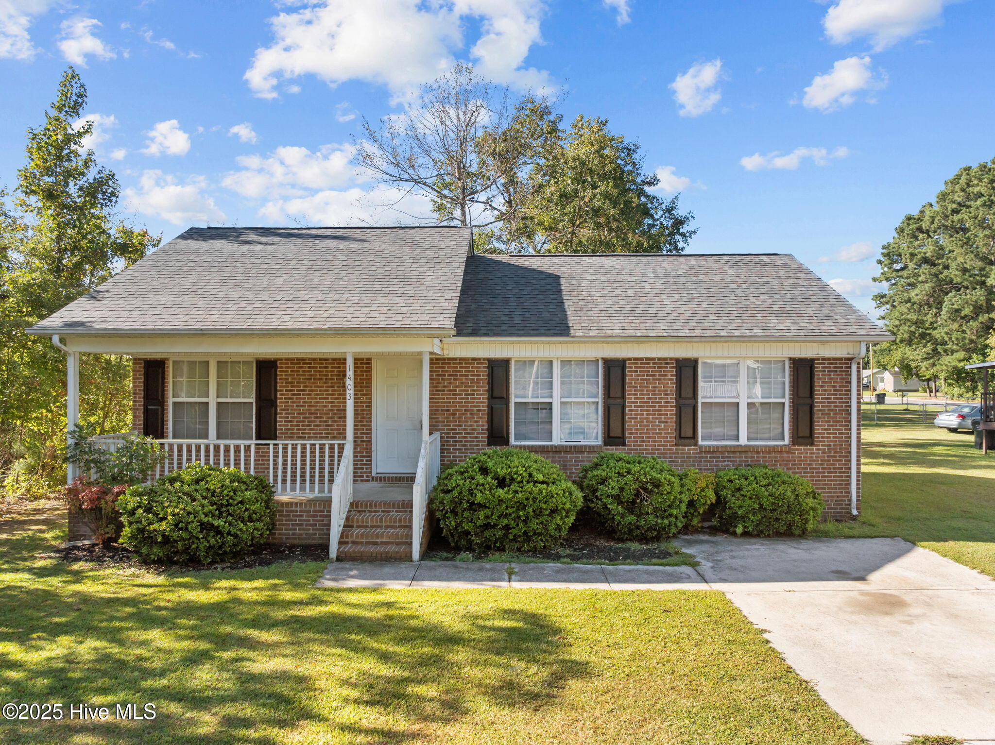 1403 Lockwood Road Kinston, NC 28501 - Photo 1 of 32 Front Elevation