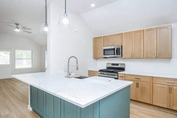 $2,600 | 20514 Mauve Orchid Way, Cypress, TX 77433