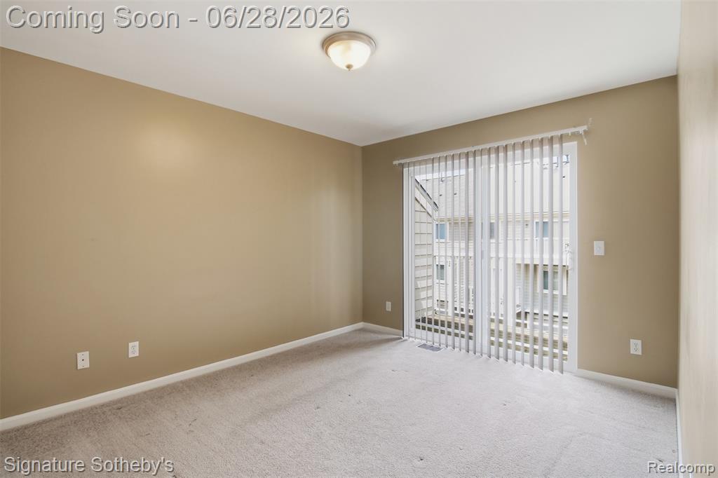 1091 Beaver Run Troy, MI 48083 - Photo 15 of 28
