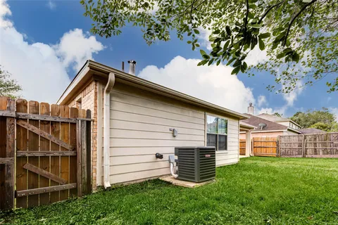 $250,000 | 21211 Arcadia Park Lane, Humble, TX 77338