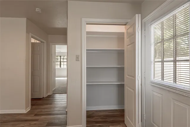 $249,900 | 2418 Settlers Way, Huntsville, TX 77320