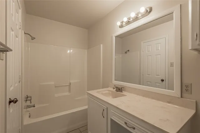 $249,900 | 2418 Settlers Way, Huntsville, TX 77320