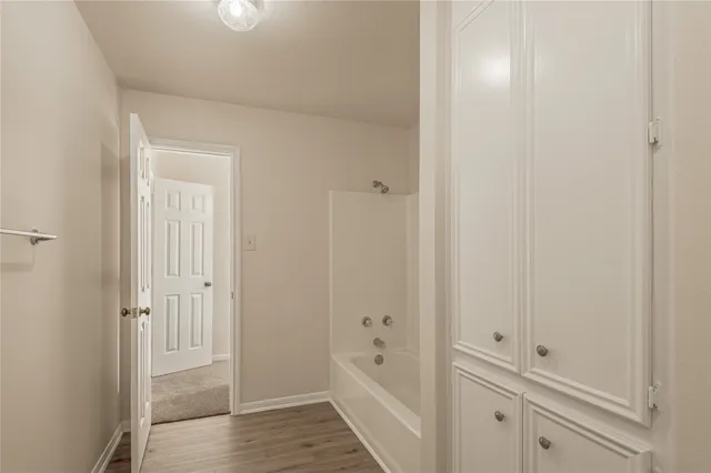 $249,900 | 2418 Settlers Way, Huntsville, TX 77320