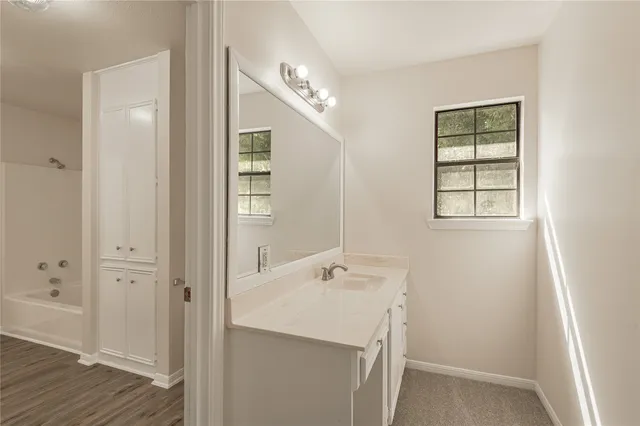 $249,900 | 2418 Settlers Way, Huntsville, TX 77320