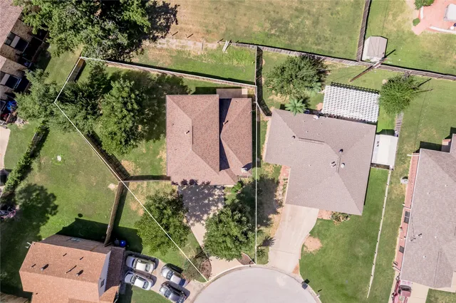 $249,900 | 2418 Settlers Way, Huntsville, TX 77320