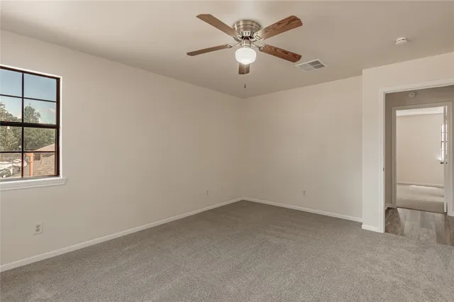 $249,900 | 2418 Settlers Way, Huntsville, TX 77320