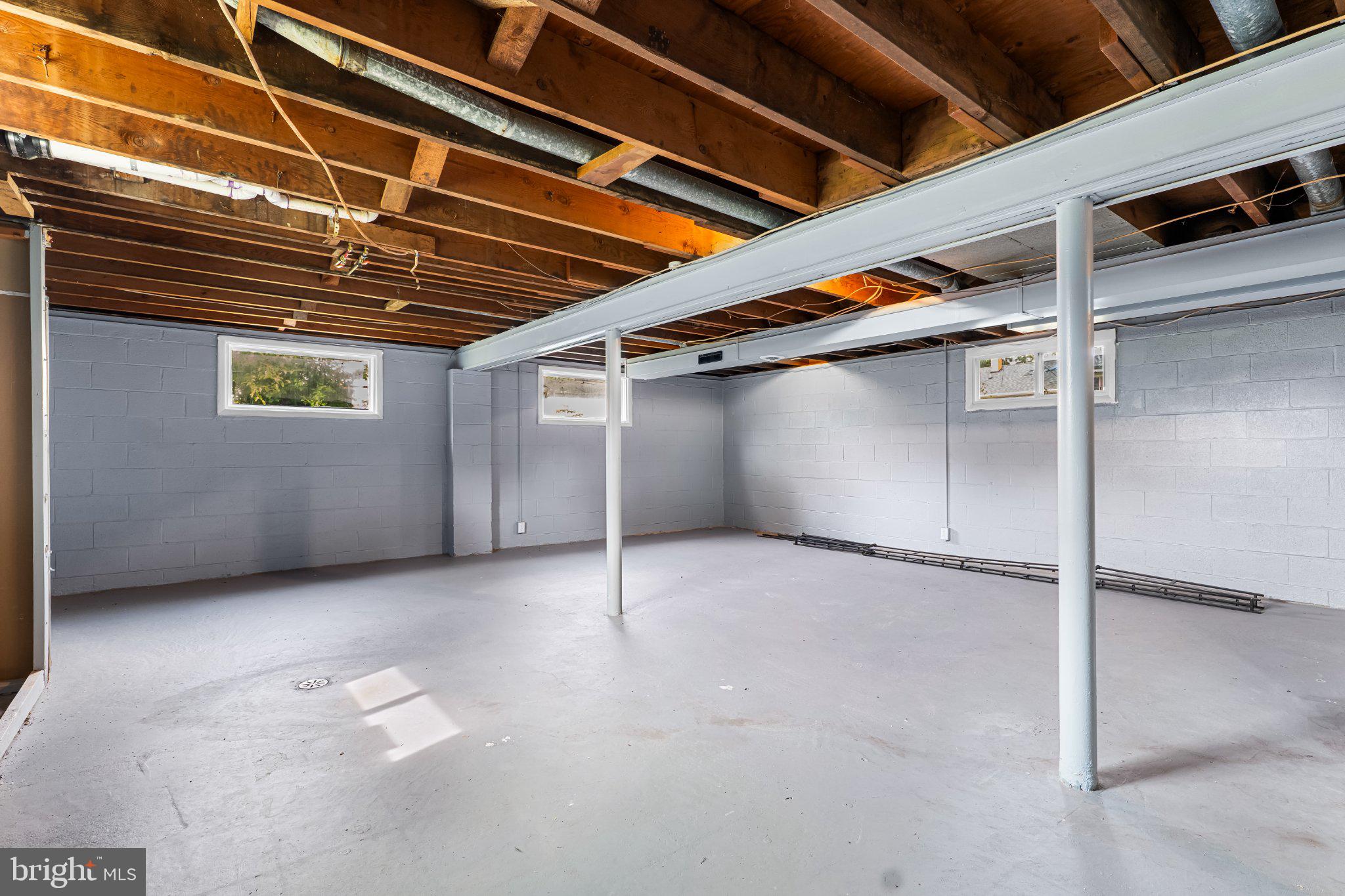 329 David Hall Road Dover, DE 19904 - Photo 15 of 17 Spacious, versatile basement area.