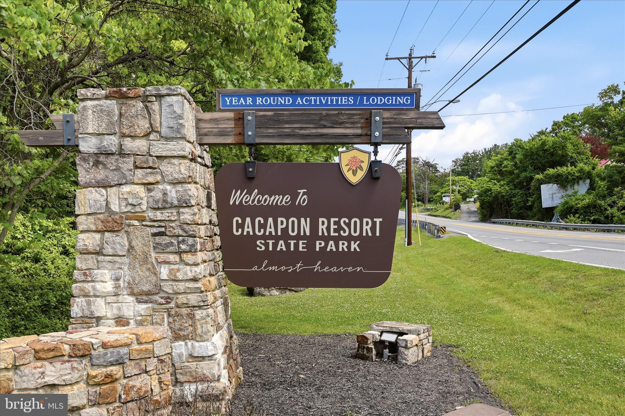 9581 Valley Road Berkeley Springs, WV 25411 - Photo 60 of 69 Cacapon Resort Community Sign