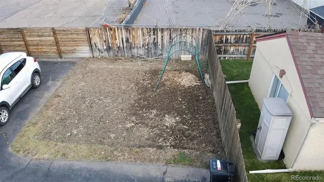 a view of outdoor space