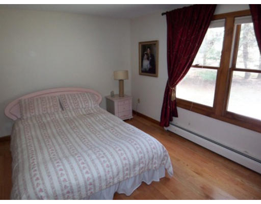 32 Oak Knoll Road Natick, MA 01760 - Photo 6 of 9 Gallery Image 6