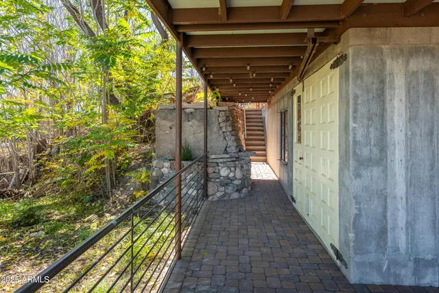 $880,000 | 100 Dundee Avenue, Jerome, AZ 86331