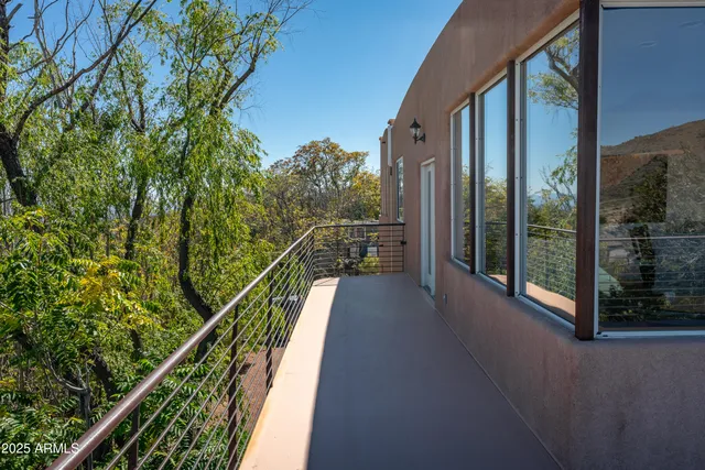 $880,000 | 100 Dundee Avenue, Jerome, AZ 86331